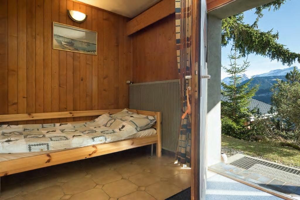 La Petite Silene Apartment Лезен Екстериор снимка